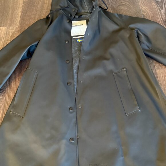 Stutterheim Mosebacke Raincoat Small Black - Picture 5 of 7